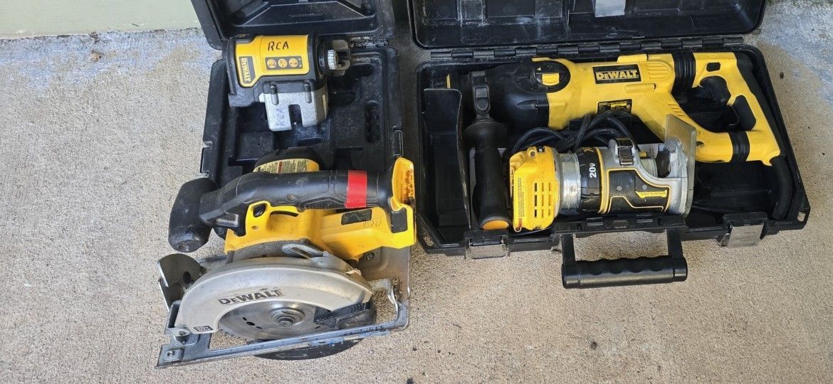 1 Laser 1 Saw 1 Hanmer Drill Electrico Y Un Rauter