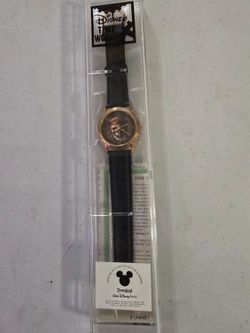 Rare Disney pirates of the caribbean Watch collectible