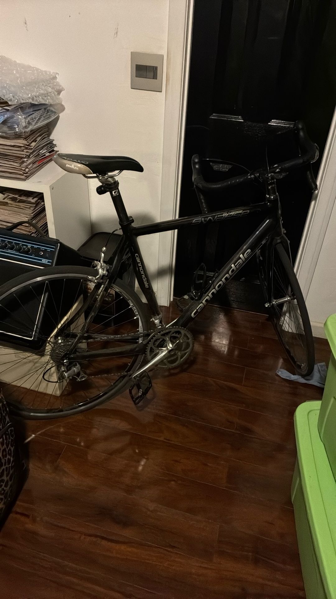 Cannondale Carbon Fiber Racing Bike
