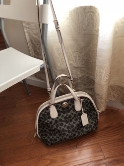 Coach purse and wallet bundle