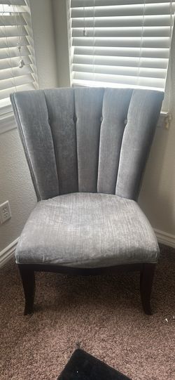 Gray upholstered accent chair
