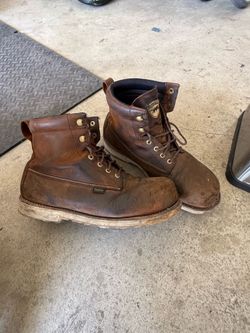 Red Wing Irish Setter