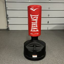 Everlast® Elite Freestanding Heavy Bag