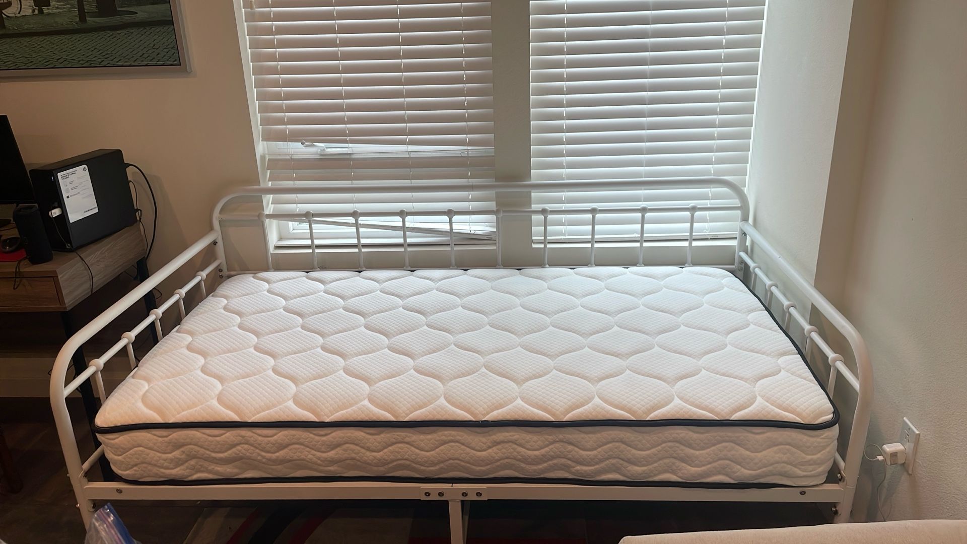 Daybed With Mattress 