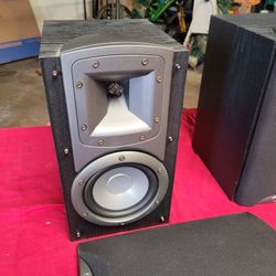 Klipsch Synergy B2 Bookshelf Speakers 