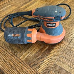 RIDGID 5-inch Random Orbital Sander, model R26011