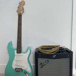 Squire Bullet Stratocaster & Fender Mustang V2 Amp