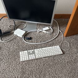 Apple Monitor and Keyboard with cords 