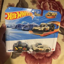 Hot wheels Porsche off road