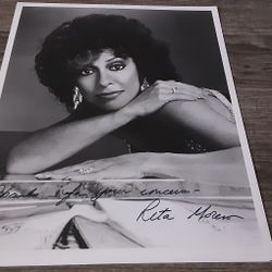 RARE HAND SIGNED  BY THE LEGENDARY RITA MORENO SIGNED PHOTO