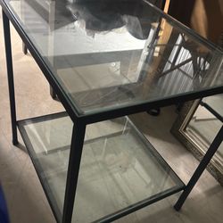 Free Glass End Table