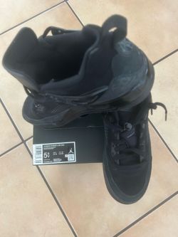 Jordan Spizike Low