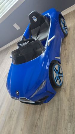 BMW kids electric / RC car blue