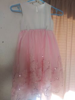 Girls dress size 5