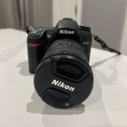 Nikon D7000 DSLR Camera Kit + 2 Lenses + Bag