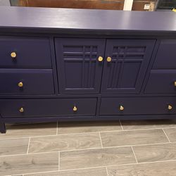 Bedroom Dresser and Two End Tables 