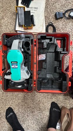 Nikon Total Station with Hard Case