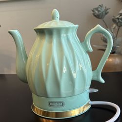 Teapot, 1.5 L 1200 Watt Electric 