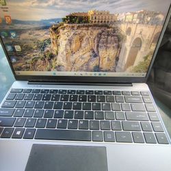 Jumper laptop , 8GB by 256GB. Windows 11 , 14 Inches Screen, Barely Used It 4-5days