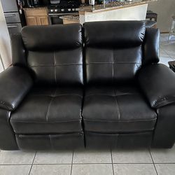 Selling My Sofas
