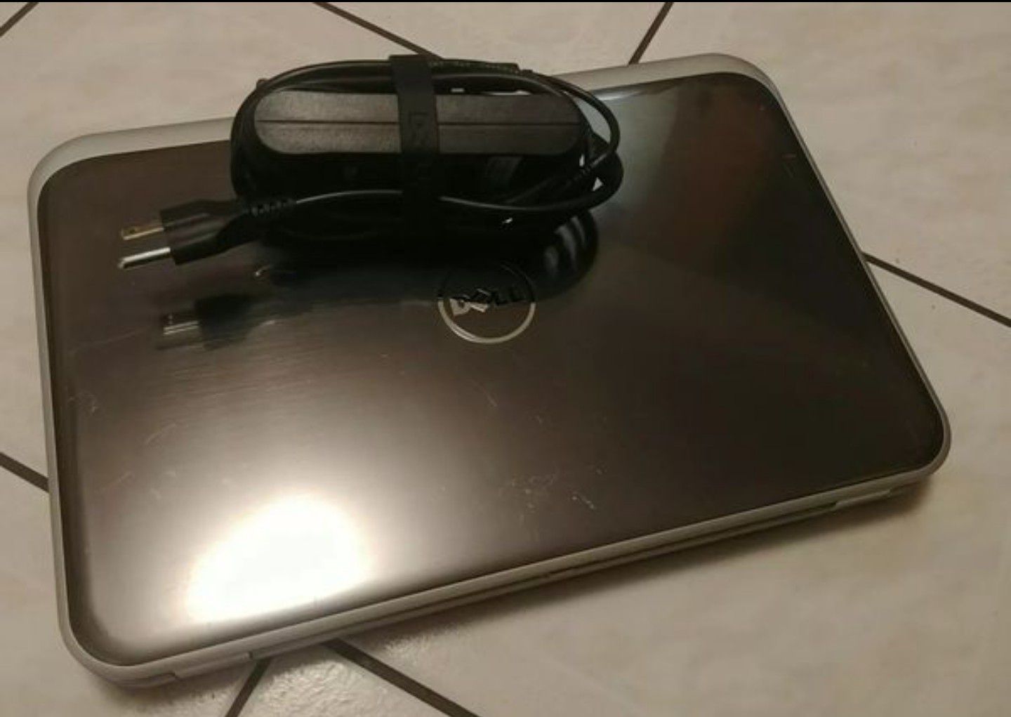 LIKE NEW DELL INSPIRON 5520