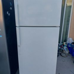 Refrigerator Free Deliver 