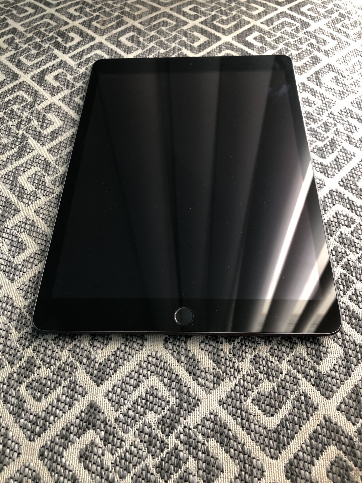 Apple iPad 7th Generation 128 GB