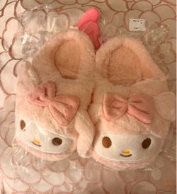 My Melody Plush Slippers Sz 3/4