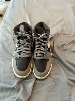 Old Money Jordan 1s (No Box)