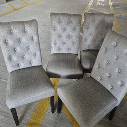 4 Dining Chairs