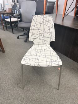 Guest Side Chair