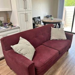 COUCH 