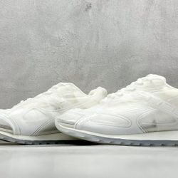 B.OTTEGA V.ENETA Orbit Runner 