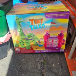 All Living Things Tiny Tales  XL Dinosaur With Activity Center For Hamsters New