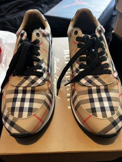 Burberry antique yellow online