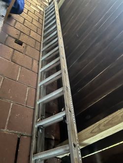 Ladder 32 ft