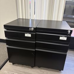 Office 3 drawers with keys