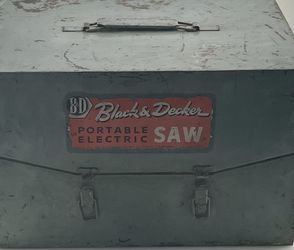 Vintage Black & Decker Portable Electric Saw in Original Carrying Case