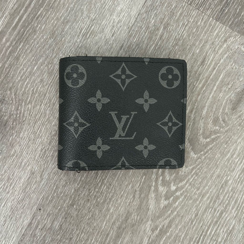 Men’s Black Louis Vuitton Wallet