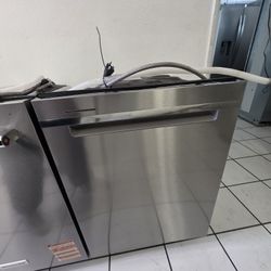 WHIRLPOOL DISHWASHER STAINLESS STEEL 