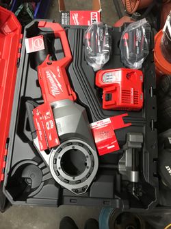 Milwaukee pipe thread kit 2874-22hd