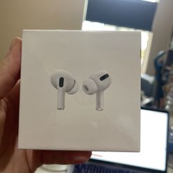 AirPod Pro 1st Gen FACTORY SEALED BRAND NEW 