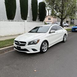 2015 Mercedes Benz CLA250