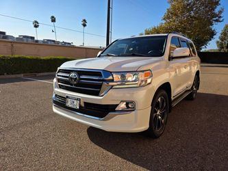 2016 Toyota Land Cruiser