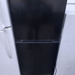 Seasons Fridge - Can Deliver