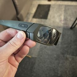 2 Pair of Oakley Sun Glasses 