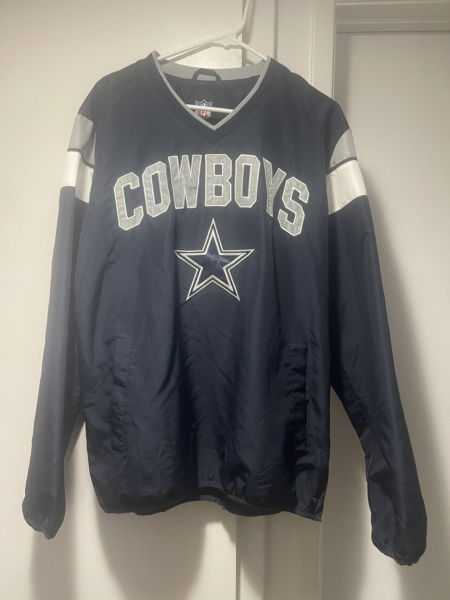 Cowboys Breaker Like New Size large