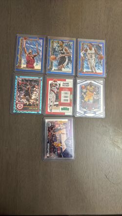 Lot Of 8 Basketball Cards (Luka Doncic,LeBron James,Damian Lillard,)