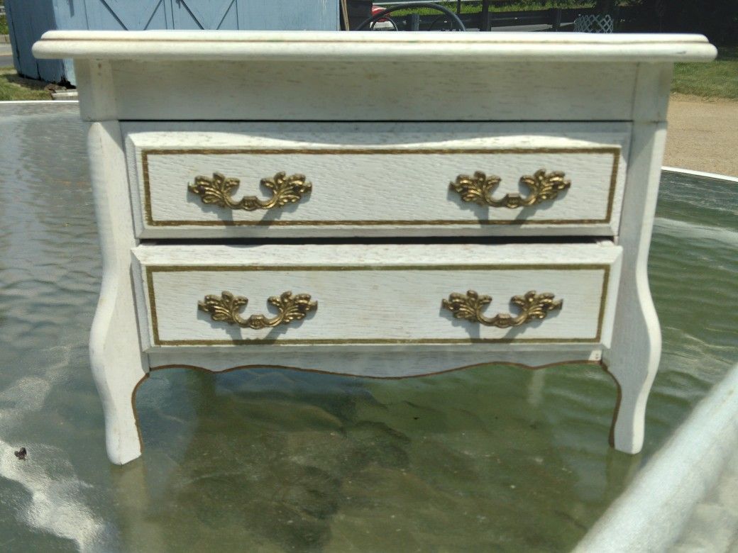 Vintage Jewelry Box
