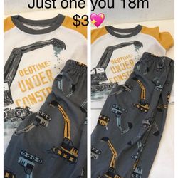 Set PIJAMA Great Condition For Boys Size 18m 💖💖💖oo